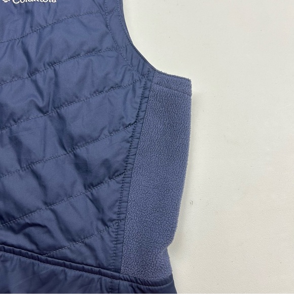 Columbia mix it around vest - Picture 13 of 15